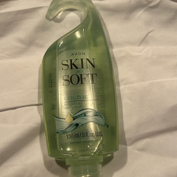 NWT Avon Skin So Soft Original Shower Gel - Light Green- Set of 2 - Picture 2 of 6